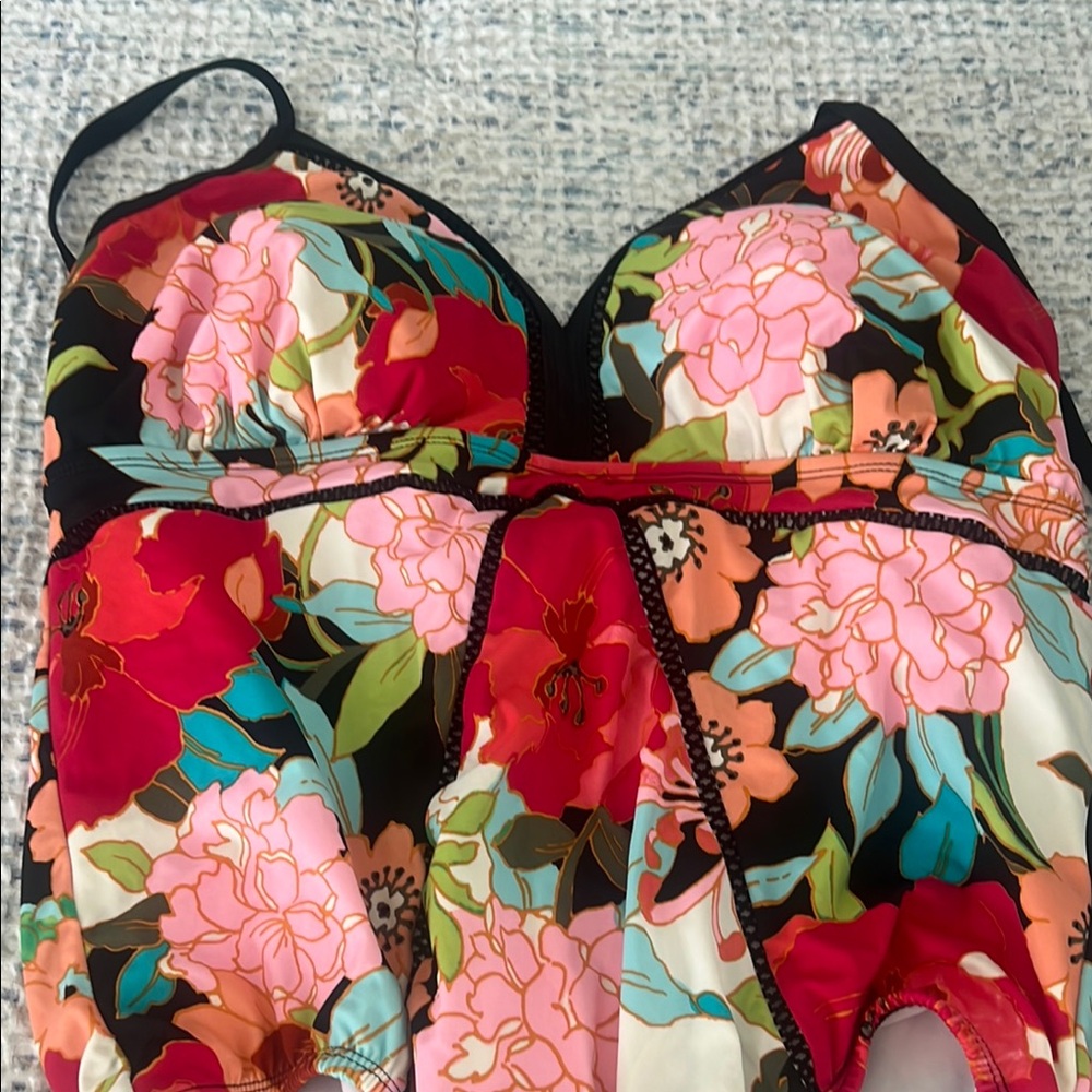 Floral Multicolor Swimsuit